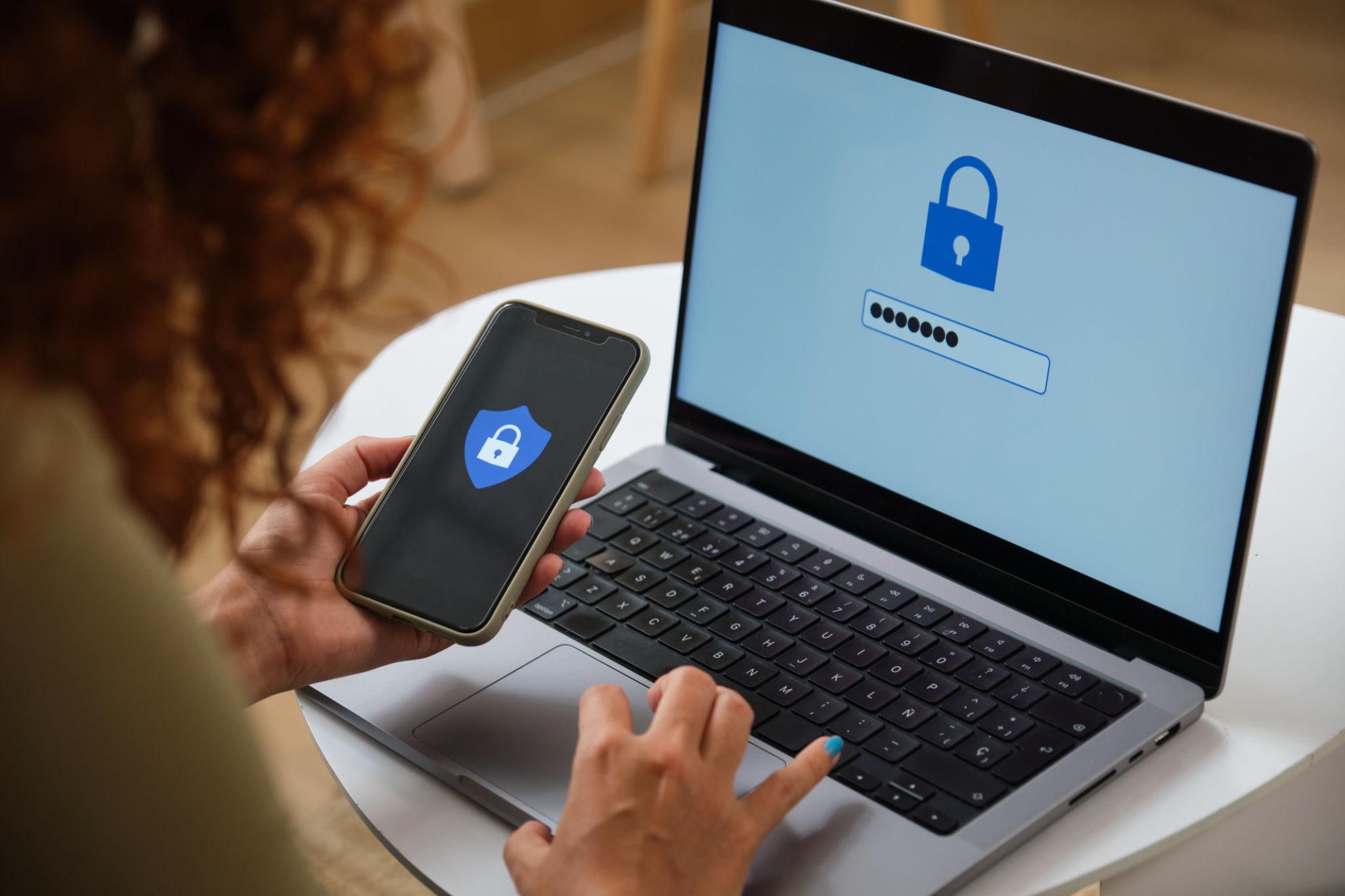 Xác thực nhiều lớp giúp tăng độ an toàn khi đăng nhập tài khoản.